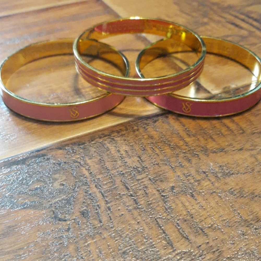 Set of 3 Victoria's secret bangle bracelet - Picture 2 of 7
